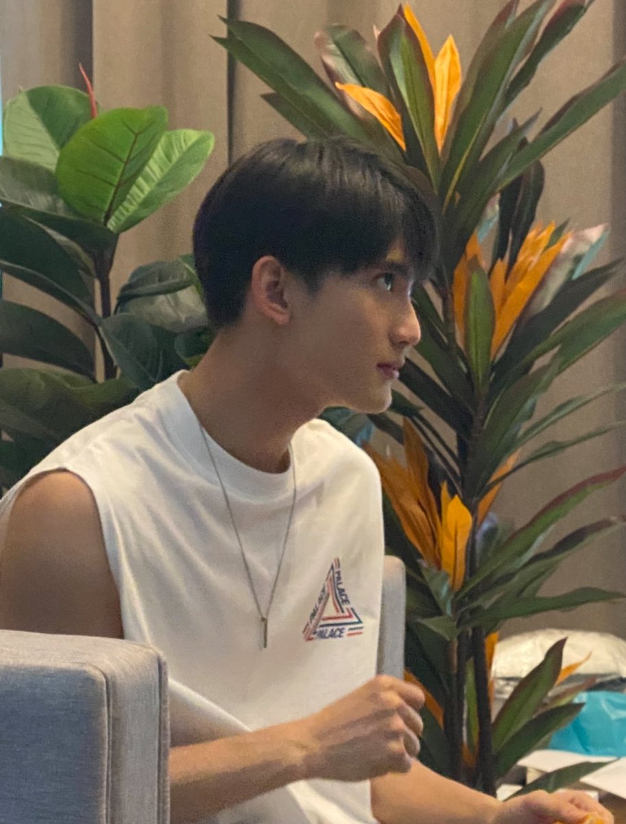 Sixsuperstars's tweet image. มีมเฟริสท์นะหรอ? ชั้นมีเป็นล้าน #First_Chalongrat #DSNtheSeries