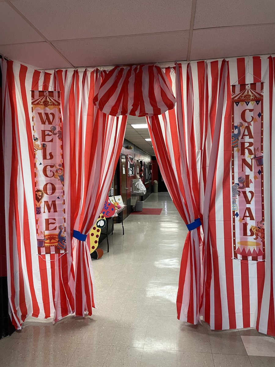 Starks_High's tweet photo. Can’t wait to see our awesome students tonight at the Greatest School on Earth! https://t.co/0tufrJIdgY