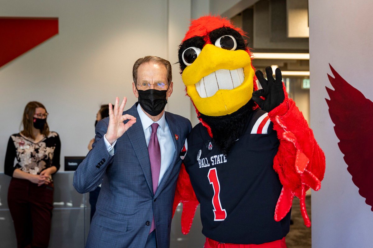 PresidentMearns's tweet photo. Today is National First-Gen Day! It was my pleasure to attend a reception at our Multicultural Center honoring our first-generation students. Our University is proud to offer numerous programs supporting our first-generation students as they pursue their @BallState education. https://t.co/WCsttailVv