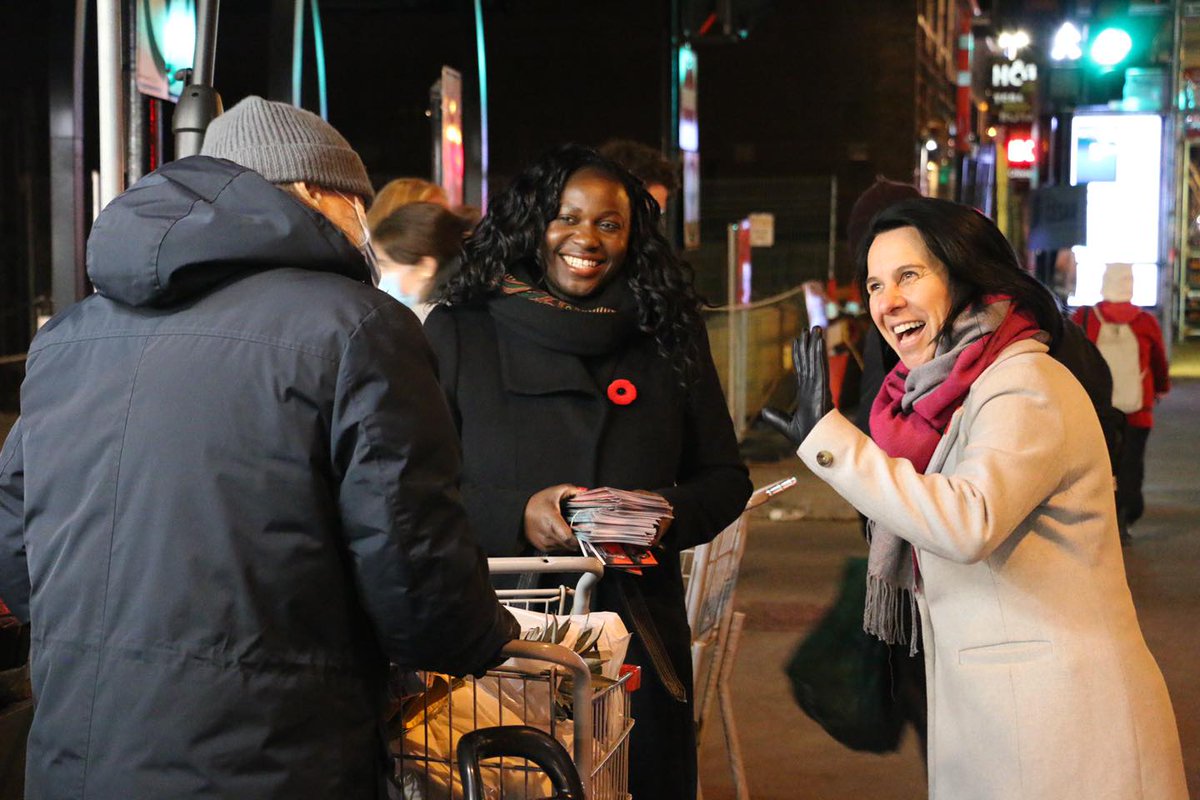 IamHarmony's tweet photo. J'éprouve une immense fierté lorsque je vois mes soeurs africaines faire de la politique ici au Canada, remporter des élections et devenir députée, mairesse des circonscriptions, arrondissements... C'est possible!

Sincères félicitations Mme @GraciaKatahwa! We are proud of you!🇨🇩 https://t.co/2DQmImY7jm