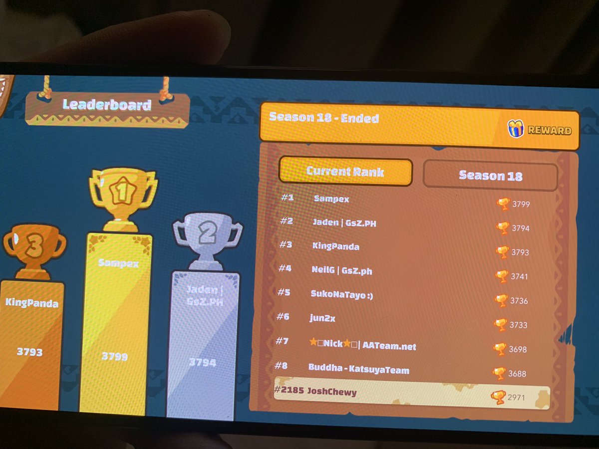 JoshieAxie's tweet photo. Watching @ZyoriTV @Indes_Axiegg @Elijah_MT8 @1437_MT8 &amp; got to 2,9K MMR in my 2nd month! Love playing @AxieInfinity 😍🥳 https://t.co/q39Qz0sRaA