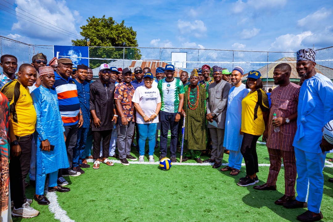 The lawmaker representing Afijio Constituency, Hon. Seyi Adisa commissions a modern sports facility in his constituency.
