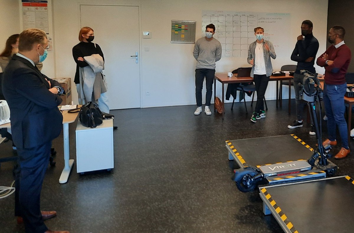 Catherine Tarmo tweet media