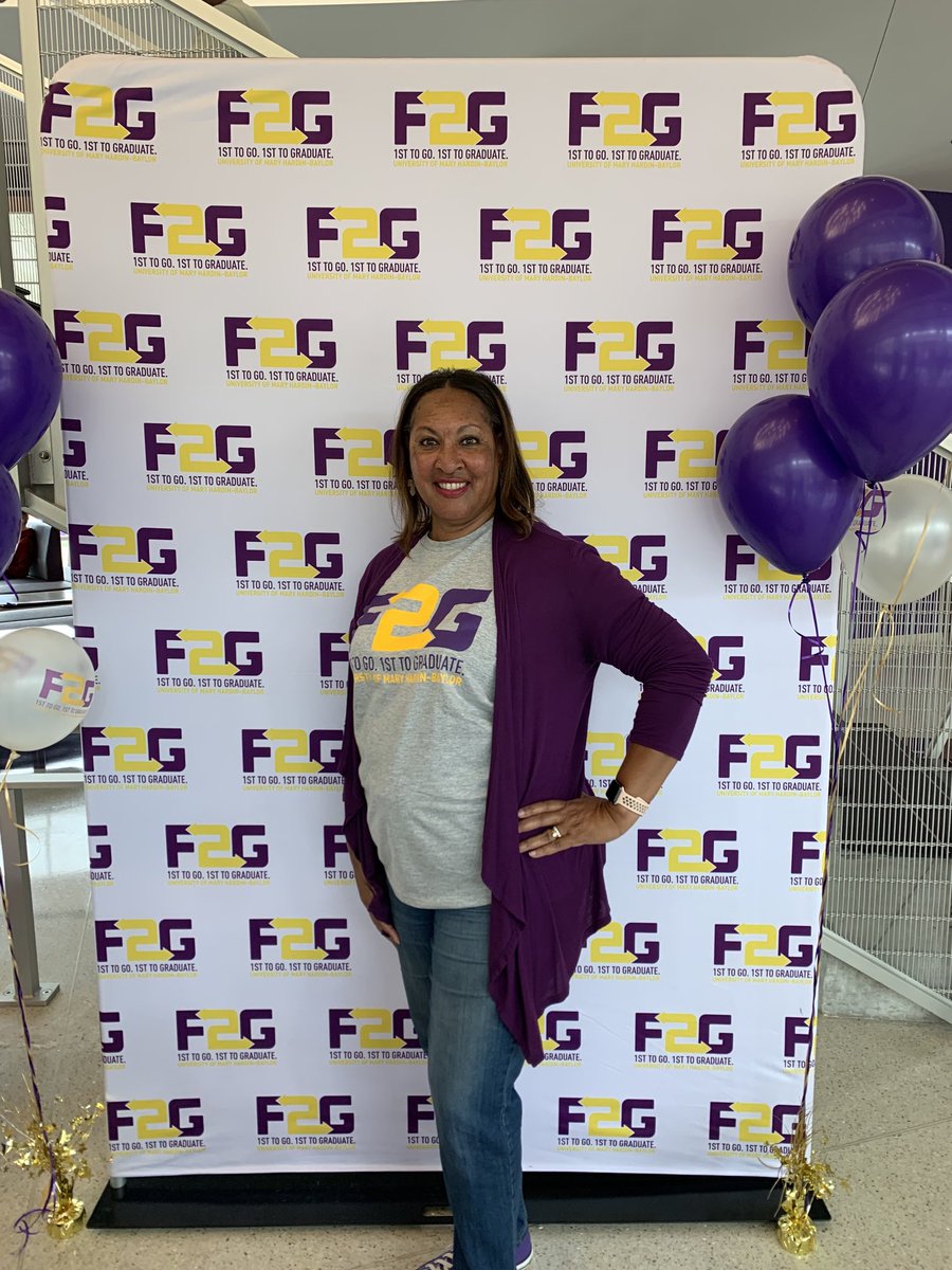 rljeaton's tweet image. Proud to participate in UMHB’s celebration of First Generation college graduates! #IAmFirstGen
#UMHB 💜💛