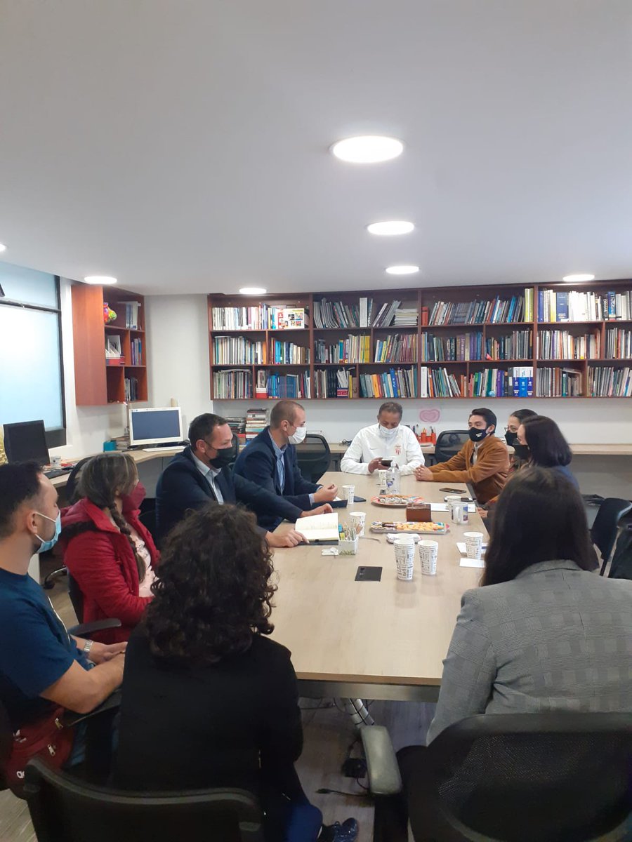 peaceandsport's tweet photo. We were extremely glad to meet the team of @UNICA_Educacion in Bogota. Many thanks to @marialuciacasas, Director of UNICA, to the teachers and students for their support in translating the @peaceandsport by @mycoach Mobile Application in Spanish. https://t.co/wqASL3zOwv