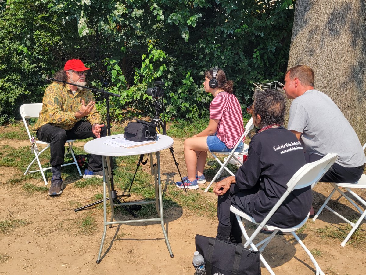 AU Public History tweet media