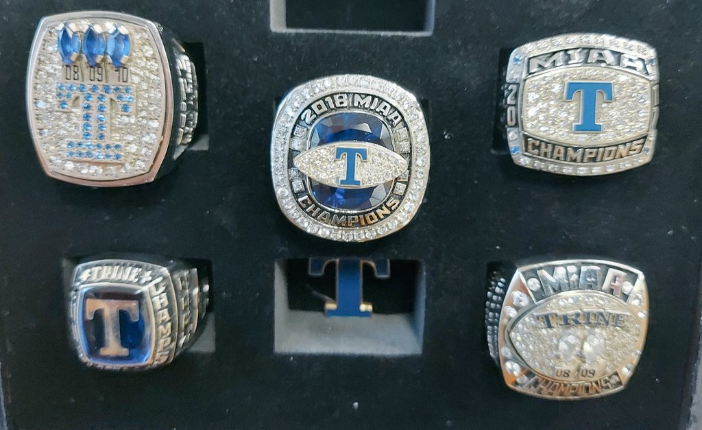 CoachAbbs's tweet photo. Championship WEEK!!!  #BuiltByUS https://t.co/TVxPyPJJhR