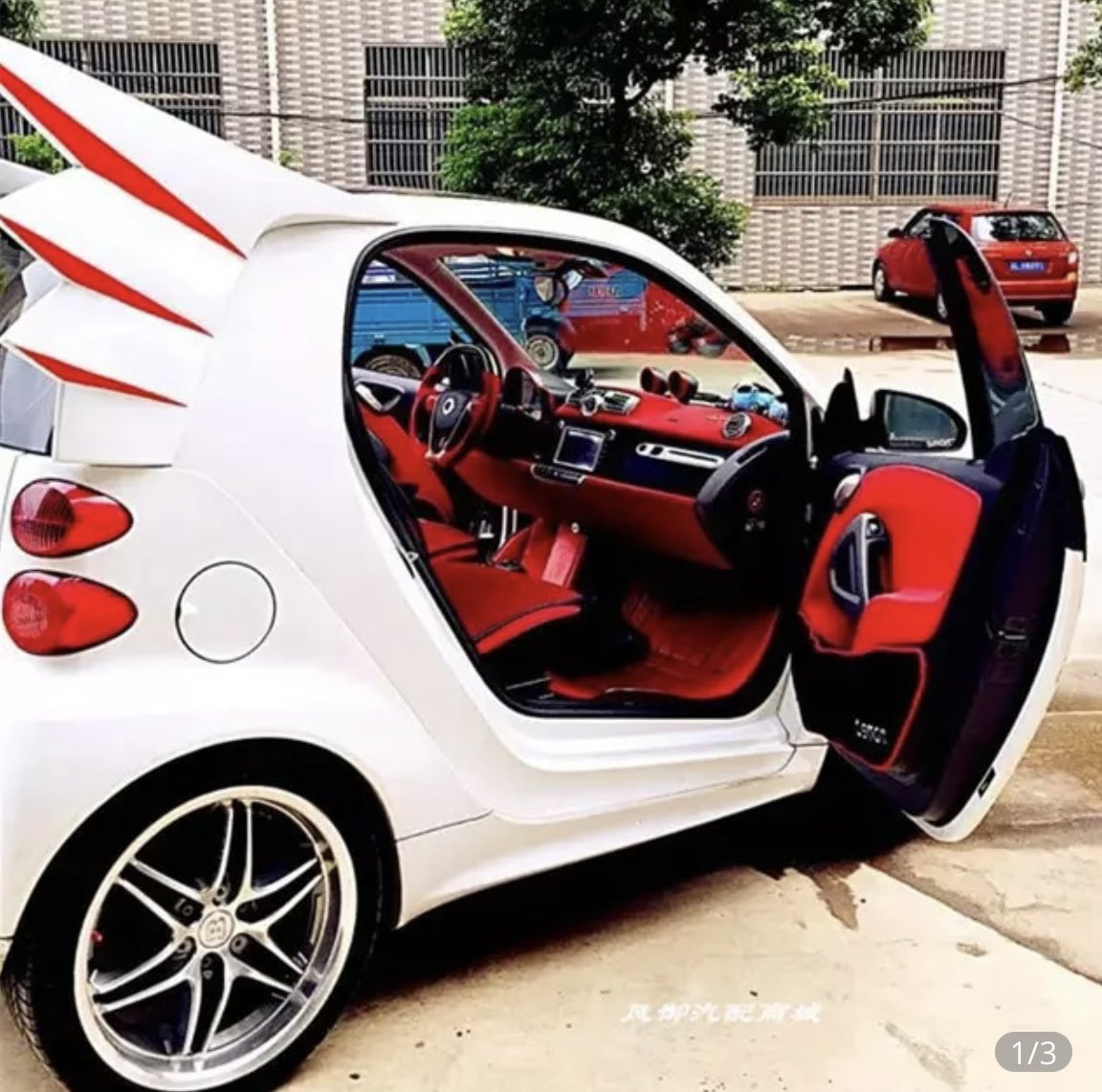 s70gad's tweet photo. might have to do this to our little promo smart? what do you think? #smartcar #smart #Modified #promocar # https://t.co/oGhPiNrEA3