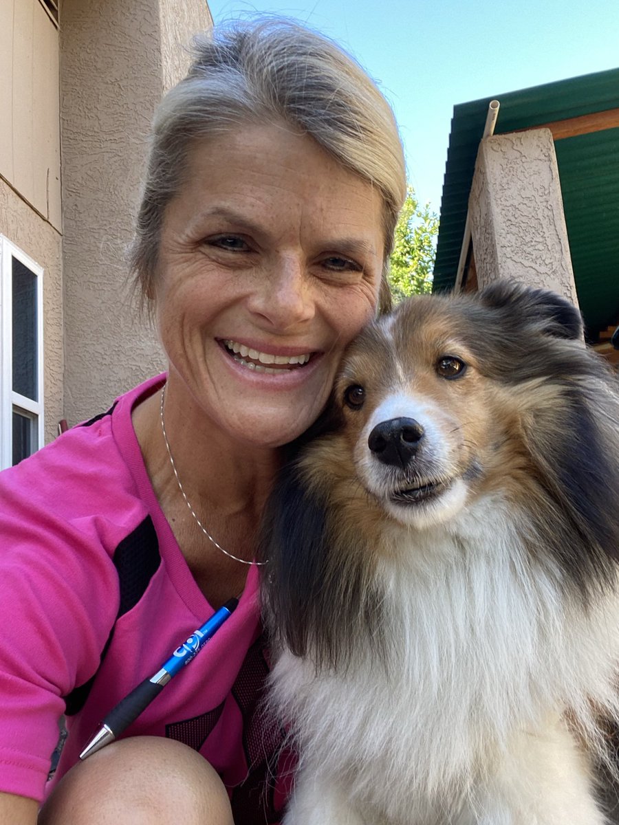 jenniferlpguru's tweet photo. Bought my office assistant 🐶 @TMobile a pup cup @dutchbrosaz !! Best treat ever on a Monday 💓 whip cream and 🦴 !! Always a helper even when on breaks 😴 lol!! #telekomwall #doghelper #dogboss https://t.co/LJkgwiyk5k
