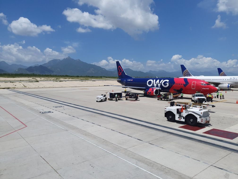 OwgVoyages's tweet photo. On rêve de Los Cabos, qui veut venir ? 

Dreaming about Los Cabos, who wants to come? 

#highlove #allinclusivepackage 
#owg #highlove #higherlove #itsallaboutlove #qualityservices #travel #boeing #canada #montreal #newbrand #newairline #newoption #flying #boeing #b737400 https://t.co/1YUoo9K3Pw
