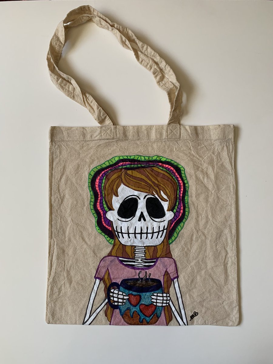 Luvbuzz_Art's tweet photo. Hand painted shopping tote in Lively Bones Coffee Love, ready to ship.
https://t.co/a4y6LXV21Y
#etsy #etsyshop #artforsale #usableart #shoppingtote #etsygifts #shopsmall @Etsy #luvbuzzart https://t.co/QVq6F3h3px