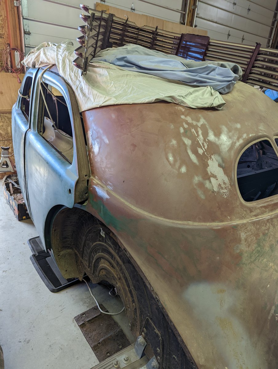 ScurvyJake's tweet photo. What do you suppose it would take to get one of @elonmusk's @Tesla underneath this 1937 bad boy? It would so cool to electrify an old classic.. https://t.co/cT18M6rjey
