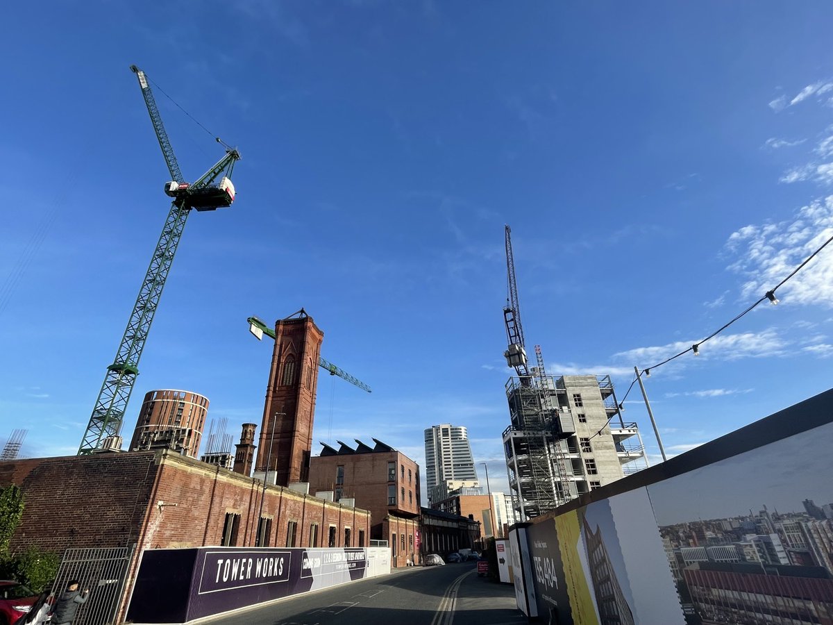 Tom Bridges tweet media