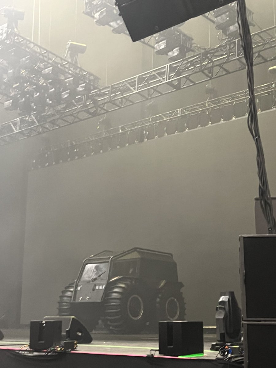 stokelytiger's tweet image. ###kingvamp !