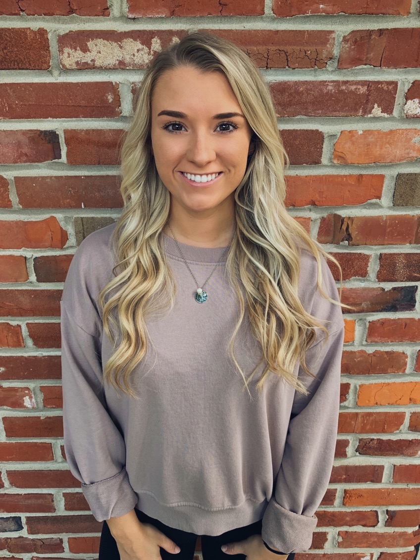 Smwvikingsoccer's tweet photo. SMW would like to welcome Coach Sydney Gerfen. Sydney was part of the SMNW program for 4 years and competed with the KSU club soccer team. Sydney brings energy and passion for soccer. Her father is the coach at @ONGirlsSoccer24. Welcome Coach Gerfen. https://t.co/n3czrCbtdj