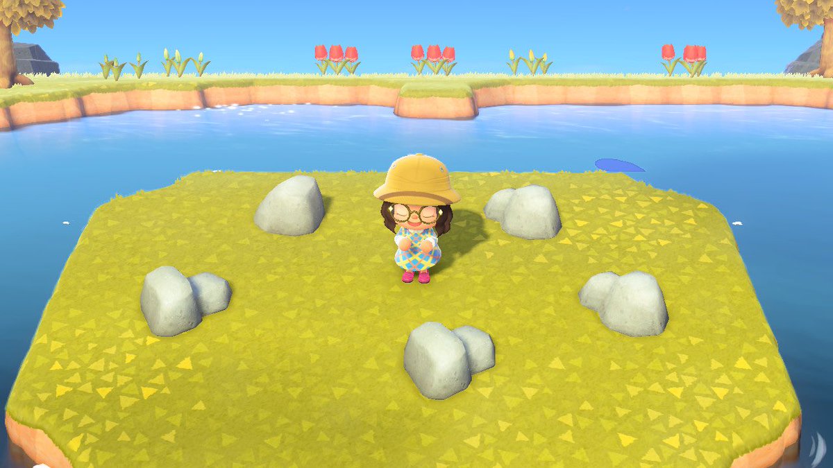 risscrossing's tweet photo. The most realistic thing about Animal Crossing is the fact that, like in real life, I have a bad habit of closing my eyes when taking photos… https://t.co/SMyvF1KGcu