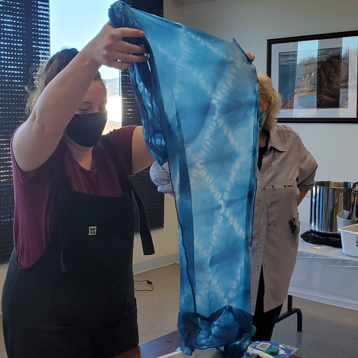 JClarkeTextiles's tweet photo. I had a blast teaching my workshop with @parrsborocreate this past weekend. We dyed on silk scarves and students also brought some items from home to upcycle. https://t.co/JmTpgUGiSe