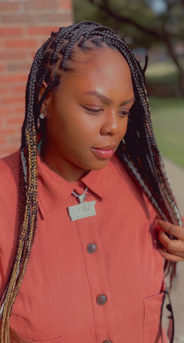 glamhairmiara's tweet photo. #dallasbraider #dfwstylist #carroltonstylist #dallassewins #dallasstylist #northdallasstylist #silkpress #dallasbraids #stilloverit #carroltonstylist #hair #feedinbraids #feedinbraidsdallas #chicagobraids #miamibraids #houstonbraids #Atlbraids https://t.co/qjK9BAZPEI