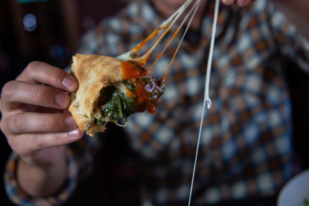 MangiaTuttoCC's tweet photo. Our Spinach Calzone is the perfect Fall food. Enjoy this delicious folded pizza featuring seasoned spinach and a four cheese blend with a side of Marinara Sauce for dipping. https://t.co/psrlw4wMkN