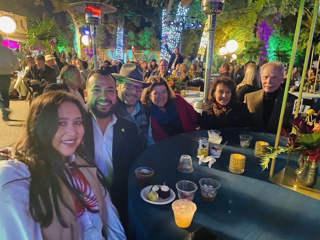 JesseForDallas's tweet photo. #ZooToDo was such a successful event benefiting the @DallasZoo!! 🦒🐘🦩 https://t.co/EPSQeoHb9j