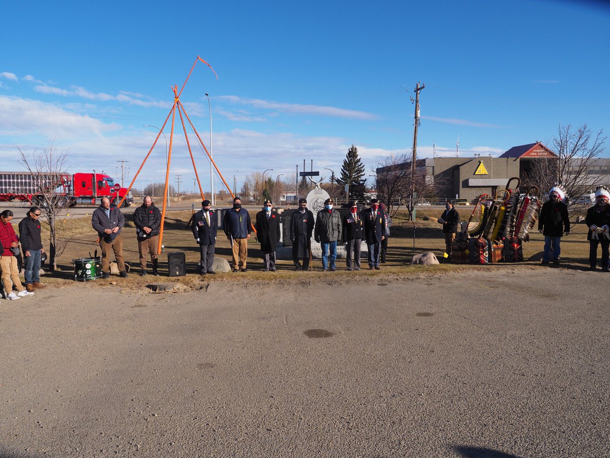 SamsonCree's tweet photo. @SamsonCree Remembrance Day Ceremony November 8, 2021, at #SamsonCree All Four Nations Chiefs present along with Councilors. #Veterans #RemembranceDay2021 #MontanaCreeNation #LouisBull #ErmineskinCreeNation #Legion https://t.co/utvV2mQGxi