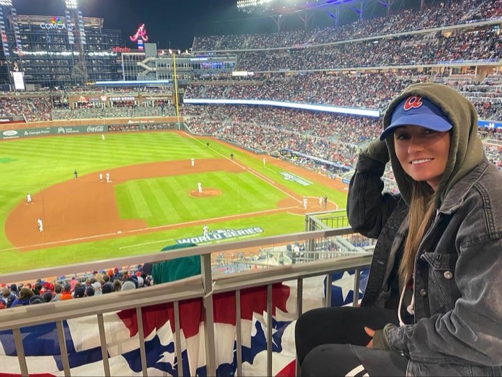 Brittany Crowe tweet media