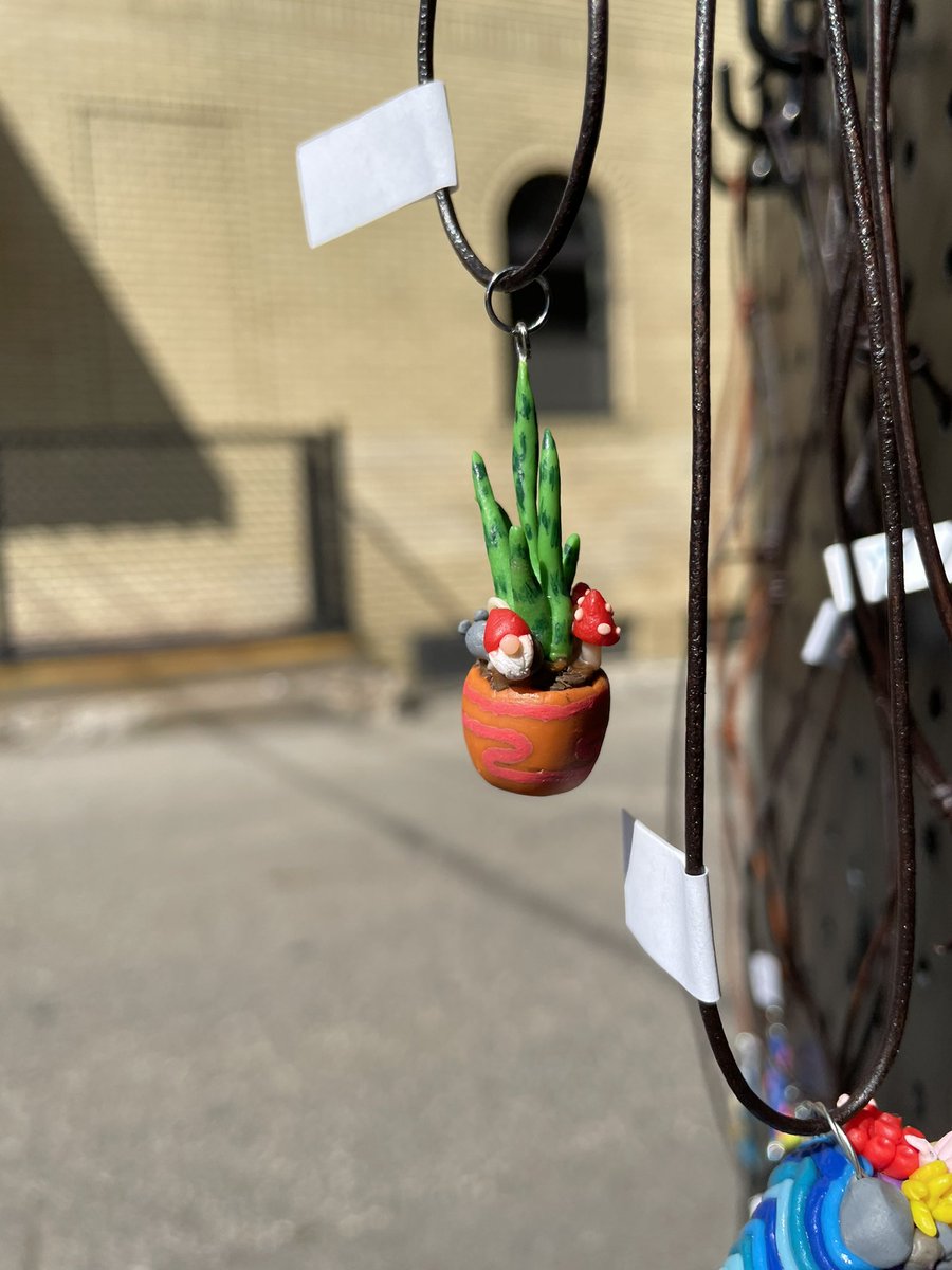 thedriftingbee's tweet photo. Mushroom mirror hanger. Name your price! https://t.co/NBkJlDP7v2