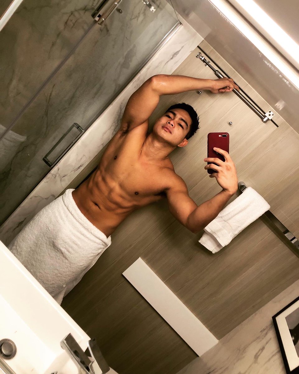 Vilhm95's tweet photo. Morningshower💦 https://t.co/DNJcXCev1f