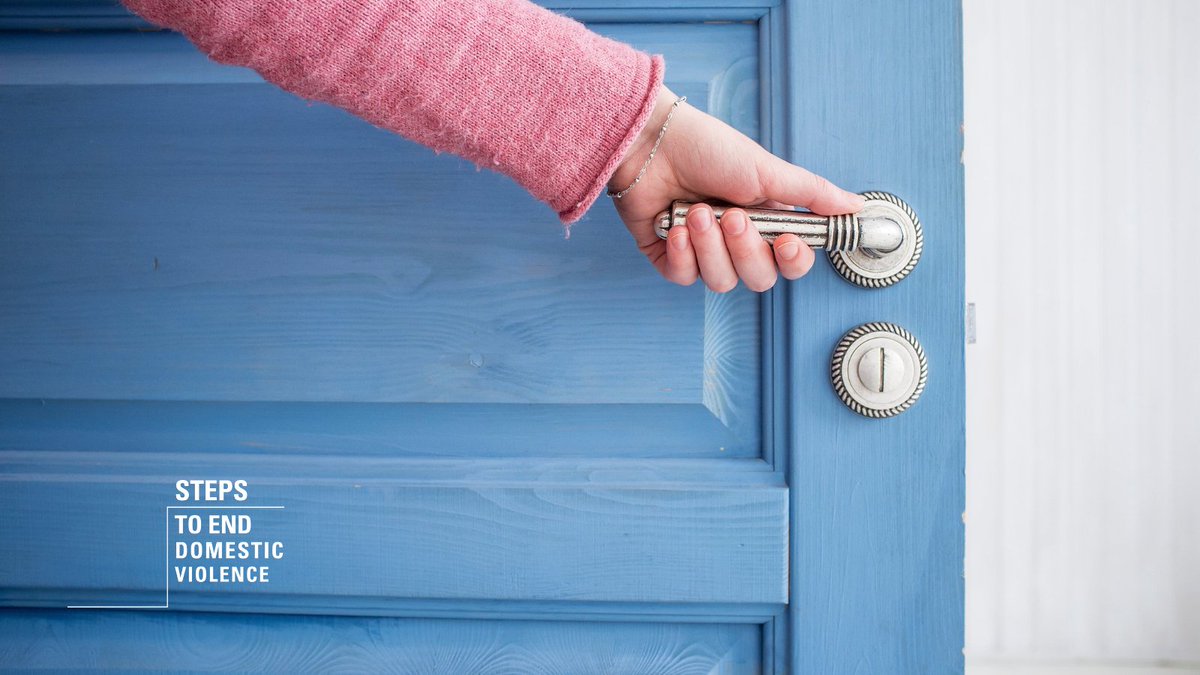 stepsVT's tweet image. We are always ready to speak to folks in crisis, those who seek resources and referrals, those looking to help loved ones, and those who just want information or to talk. The hotline is the virtual front door to our organization. Call us any time, for any reason.
802-658-1996