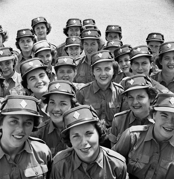 CanadianForces's tweet photo. Imagine it’s 1941. The #SWW has left a manpower shortage in the forces, and you (a woman) have just learned that as of Aug. 13, you can serve the country for the 1st time in Canadian history. #CanadaRemembers  the work of the Canadian Women's Army Corps and their contributions. https://t.co/1L7DSzTbjJ