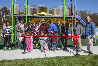HoCoGov's tweet photo. .@HoCoGovExec celebrates opening of @HoCoRec #CentennialPark North’s new Sensory-Friendly Play Experience playground, feat. lower overhead ladder, 2 expression swings, Zero-G swing chair, Merry-Go-All,  nonverbal communication board &amp; musical instr.  https://t.co/ZLFaINM1Pt https://t.co/fpIEP4E0SA