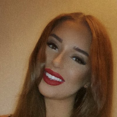PearsonDemi's tweet photo. #NewProfilePic https://t.co/L7JGn7OWwn