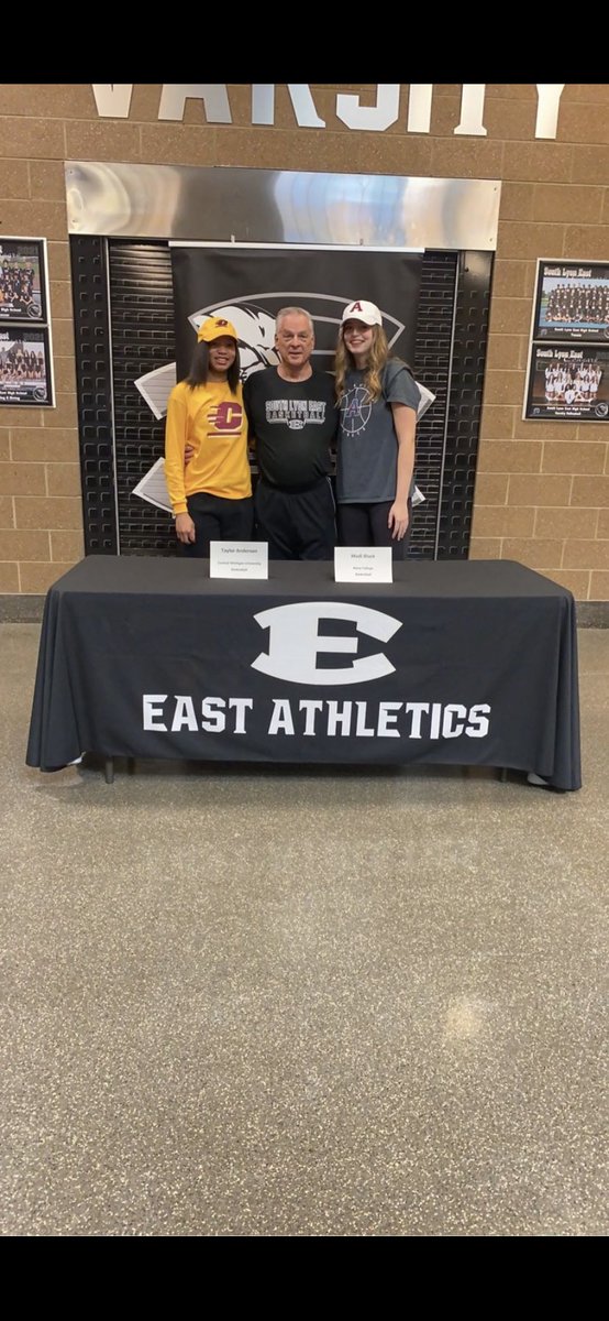 signed ✅✅✅ it's a good day to be a scot #signed <a href="/AlmaScotsWBB/">Alma College Women's Basketball</a> <a href="/CoachSStormont/">Sami Stormont</a> <a href="/trefil4/">Gunner Trefil</a> @LdlyR also congrats to tay <a href="/txy_buckets/">Taylor Anderson</a>