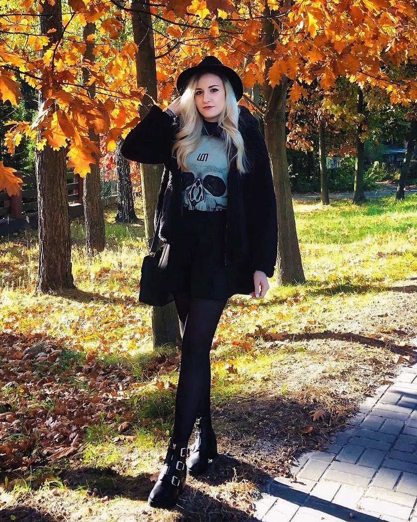 MARSStore's tweet photo. All the leaves are brown 🍂🍁

📸 bluejustine https://t.co/sFazioldjh