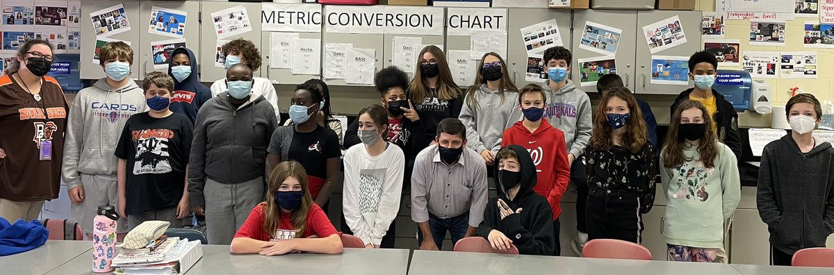 FedScience's tweet photo. The Fed/Morgan Cardinal Family ❤️ #itsworthit https://t.co/LPklER71Zs