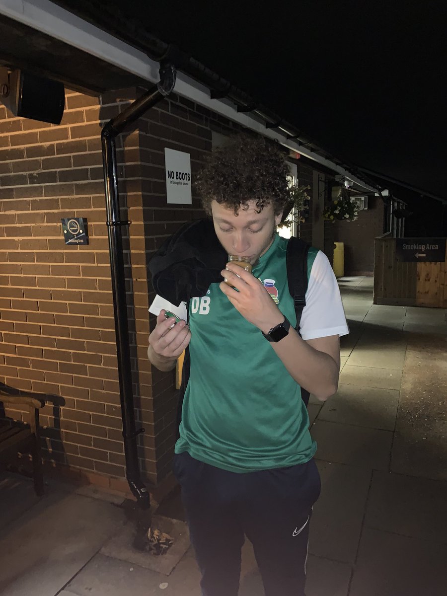 RealSoSoBad4's tweet photo. 2 games 2 wins last weeks MOTM winner @JacobShort6 supplies the my first spag Bol MOTM award to @ElliottEbanks after A Hat trick in our 4-1 win. @BRowlands6 takes the debutant award on behalf of all debutants that played today. #upthesosobad https://t.co/bNf1r0mGJR