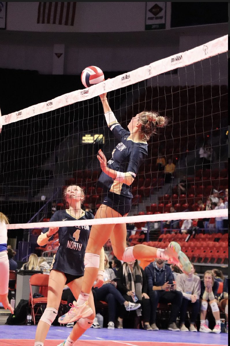 anorth_vb's tweet photo. Congratulations to Brianna Cantrell, Berkley Mischler and Madisen Miller on making the AVCA’s Region 6 All-Region Team! We are so proud of you! https://t.co/0TtxuR2MtY