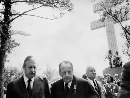 À Colombey avec Gary et Malraux !