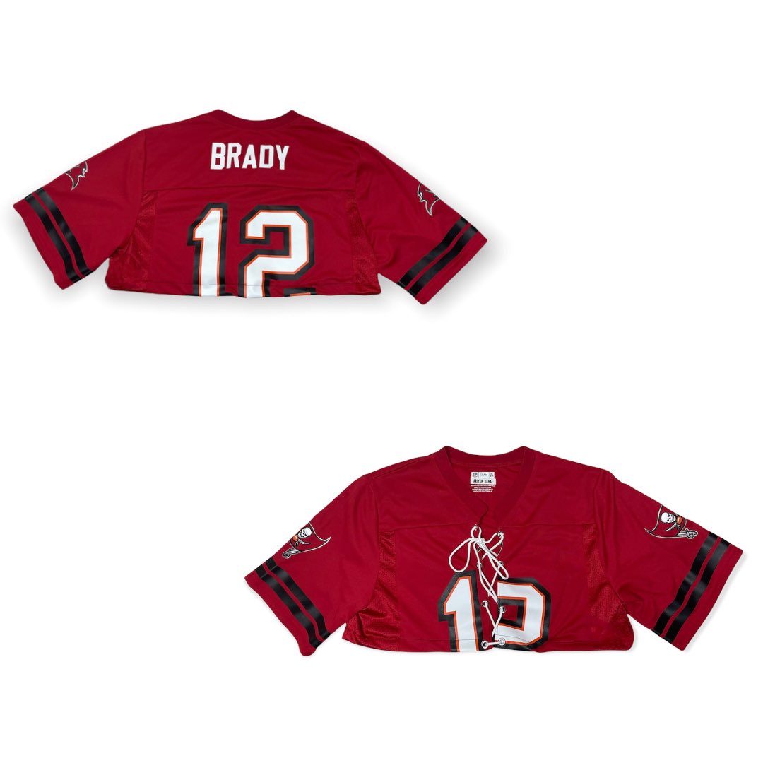 ariyandanae's tweet photo. Hiiii I’m Ariyan Danae &amp; I make the infamous Bucs jersey crop tops &amp; jersey dresses

BLACK FRIDAY SALE ALL MONTH

Perfect gift for the biggest Bucs fan you know✨ 

https://t.co/HDF9Y5D0Af  

We also offer ✨ShopPay✨ at check out 
4 easy installments of your total order https://t.co/eP0vbeyOzd