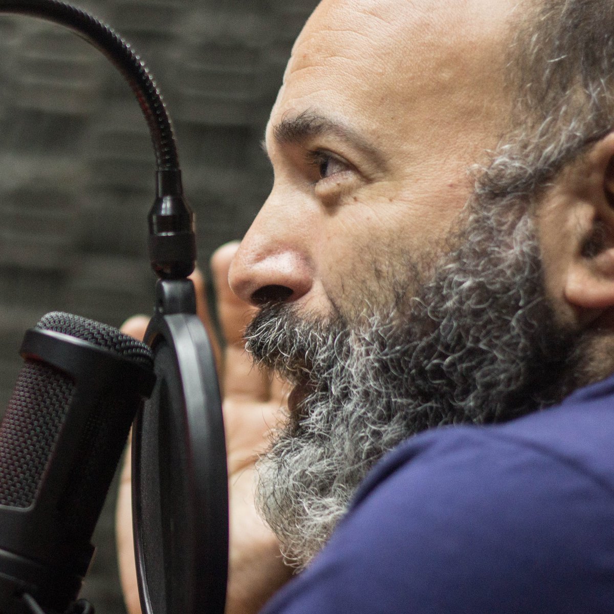 ceacu_uy's tweet photo. Compartimos la entrevista de hoy al socio @FedeM0reira de @LamayorUY en @lacanoa_radio.
Federico converso con @BarnabeDiego sobre sus proyectos y sus pasiones. 

👉https://t.co/B5LUDmkqzy 

#cultura #culturauruguay #gestioncultural #sociosceacu #artes #cultural https://t.co/xvH280oSTQ
