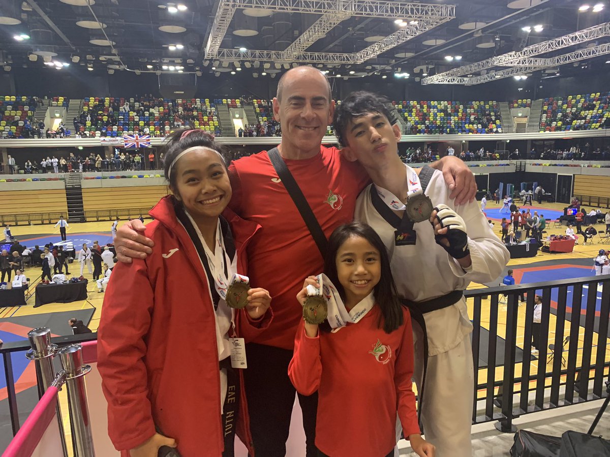LlantwitTKD's tweet photo. British National Championships 🇬🇧

Eve Htut - British National Champion -44kg
Belle Htut - British National Champion -24kg
Susan Limbu - British National Silver Medalist -58kg

Great performances from our small team. Notably Eve, who point gapped all 3 of her opponents! https://t.co/qxbt9Cf5DE