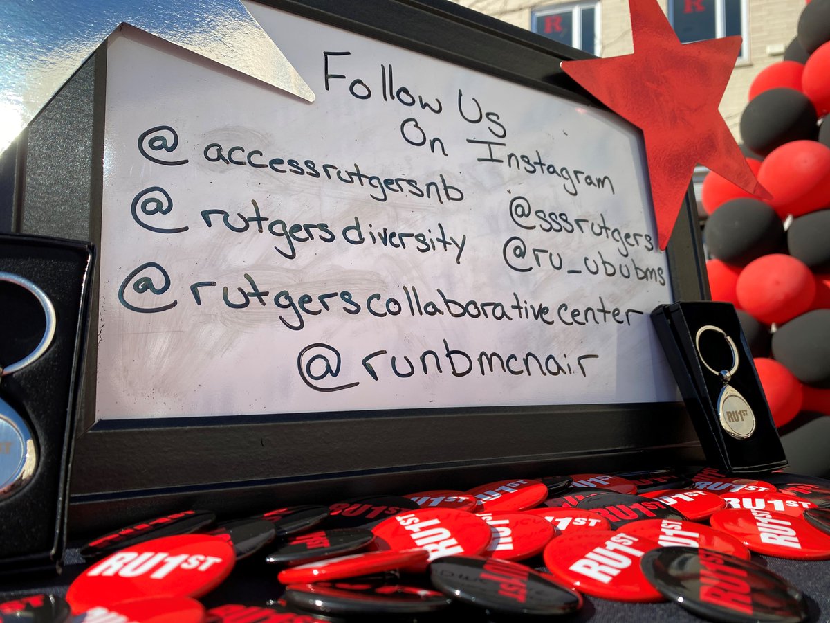 AccessRutgers's tweet photo. #CelebrateFirstGen Educational Equity Group at the Plaza on Livingston Campus celebrating National First-Generation College Day! #FirstGenProud #FirstGenVillage #FirstGenAlly #TRIOWorks https://t.co/XCBgSzyqjE