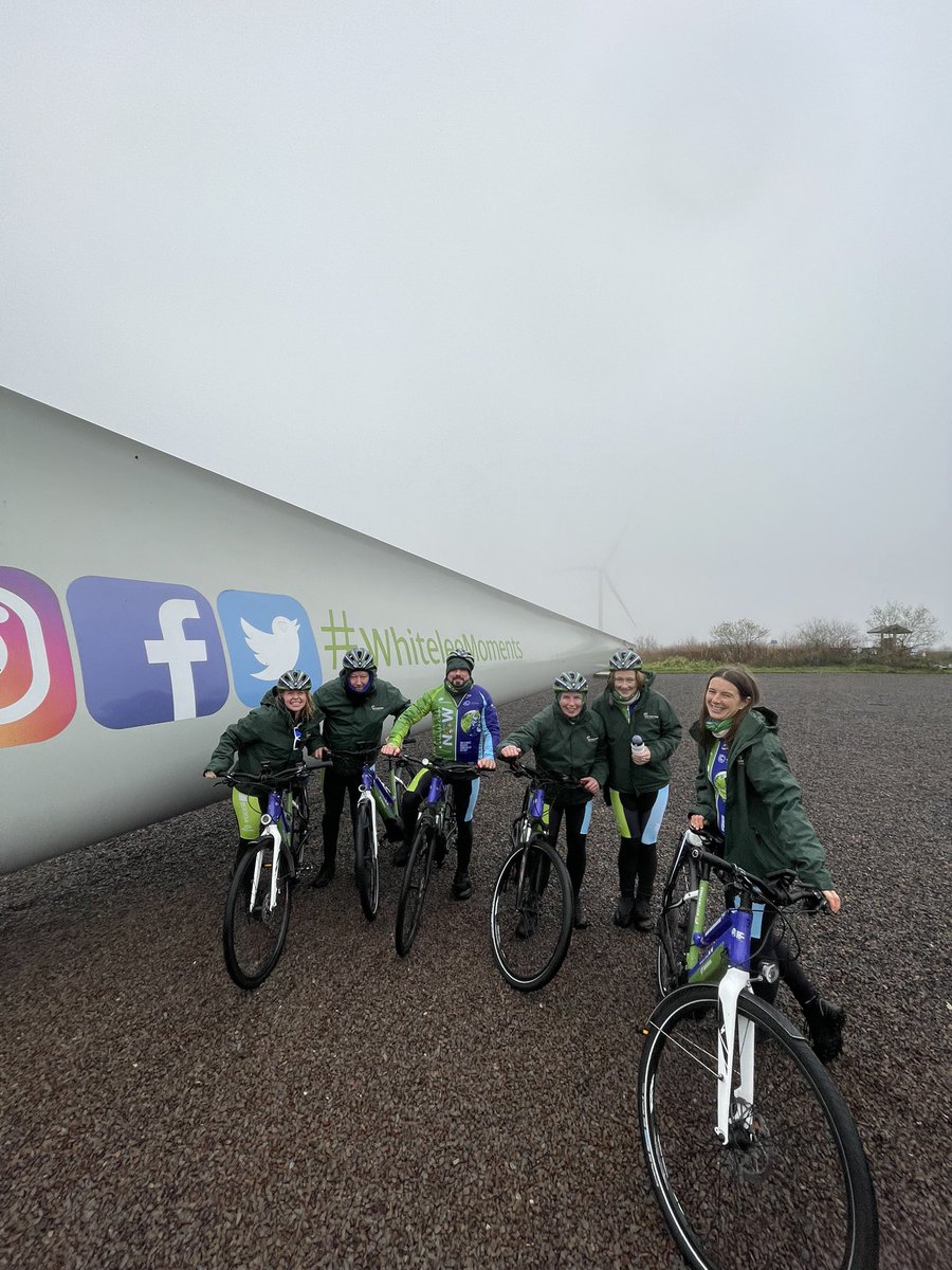 Iberdrola_En's tweet photo. 🚴🏽‍♂️🌧 On the 3️⃣ leg towards #COP26 , the @Moving4Climate team went through one of the largest wind farms in the world:

💚 Whitelee, from @ScottishPower, supplies clean energy to 300,000 families in the UK! 🤩 

🌬 #WhiteleeMoments https://t.co/wghpcuBlml