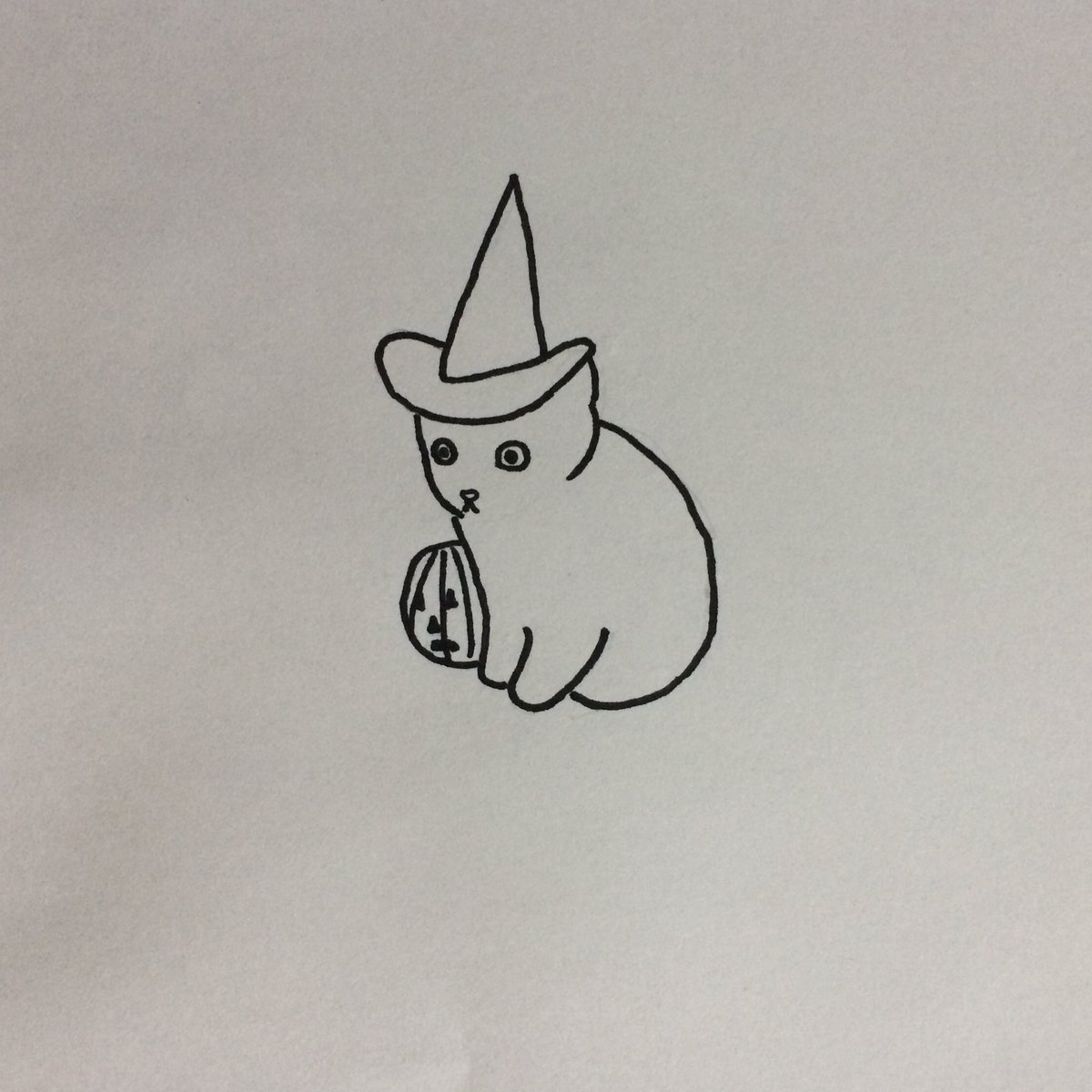 SpaceThePerson's tweet photo. Turned one of my favorite @poorlycatdraw pieces into a pie🎃 https://t.co/J3HLeLIsCy