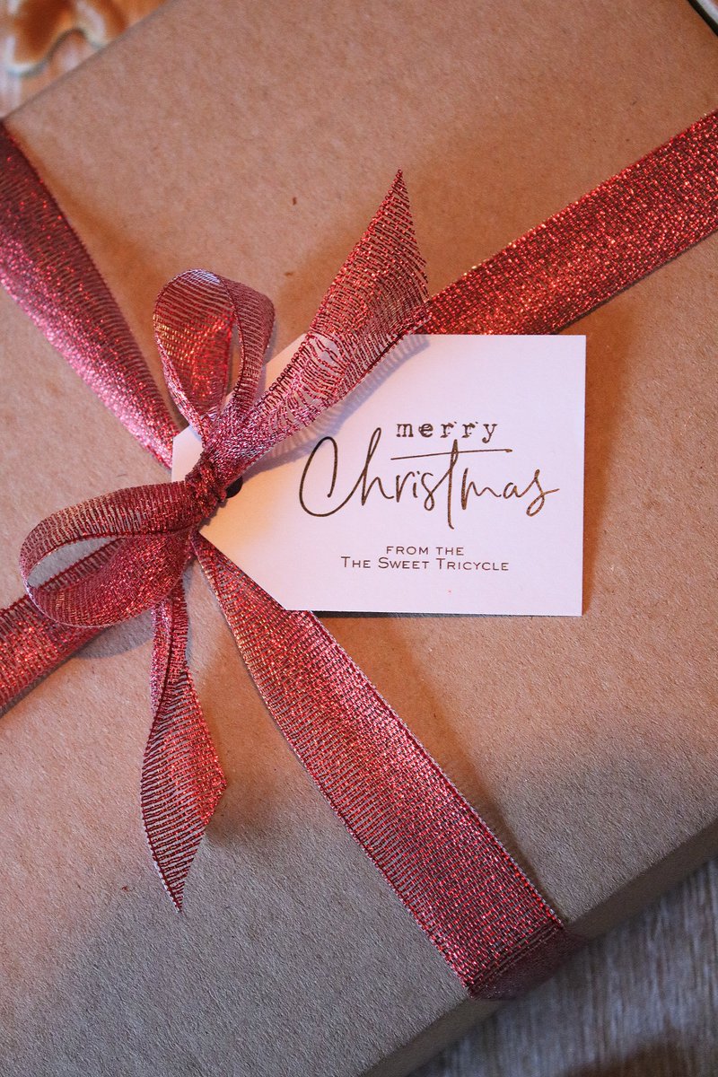 ❄ Christmas Sweet Boxes ❄
These Christmas boxes will be filled with festive treats from Chocolate Coins, Nutcracker Chocs, Snowflakes, Santa Truffles &amp; many more Christmassy treats.
If you are interested in purchasing a Christmas box, please get in touch 😊🎄🎁🦌🎅🏻🤶🏻❄⛄