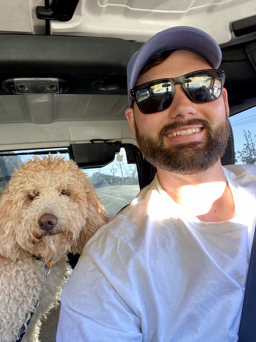 guynameddaniel's tweet photo. Road trip! https://t.co/41VCdLalXF