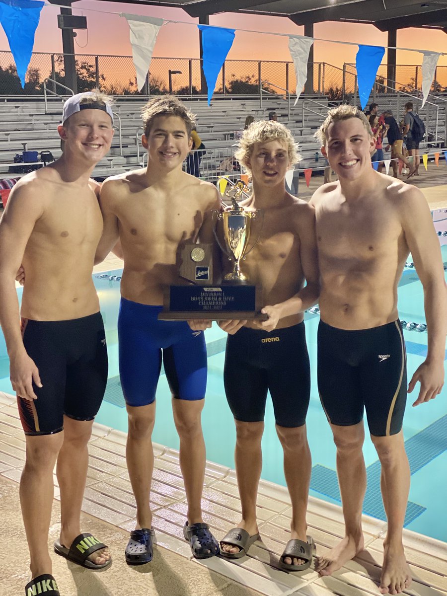 DV Swim and Dive tweet media