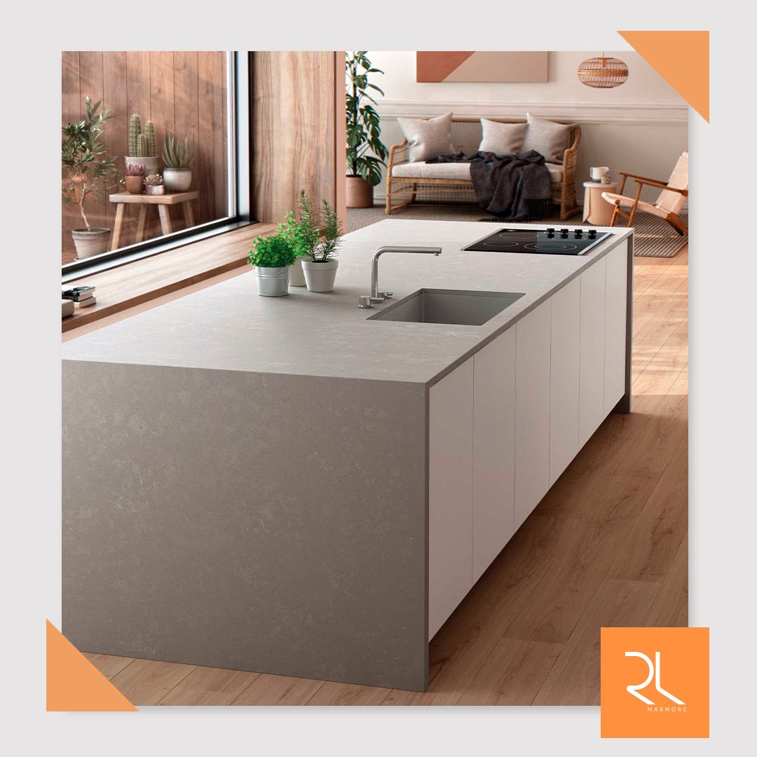 rlmarmore's tweet photo. O #SilestonePoblenou é o ideal para ambientes modernos e elegantes! Possui tons acinzentados suaves com veios muito sutis na sua superfície. É o tom ideal para usar num ambiente do dia a dia. 😉

#RLMármore #RochasOrnamentais #MármoreFortaleza #CosentinoBrasil #Silestone https://t.co/QVBy3RlXMP