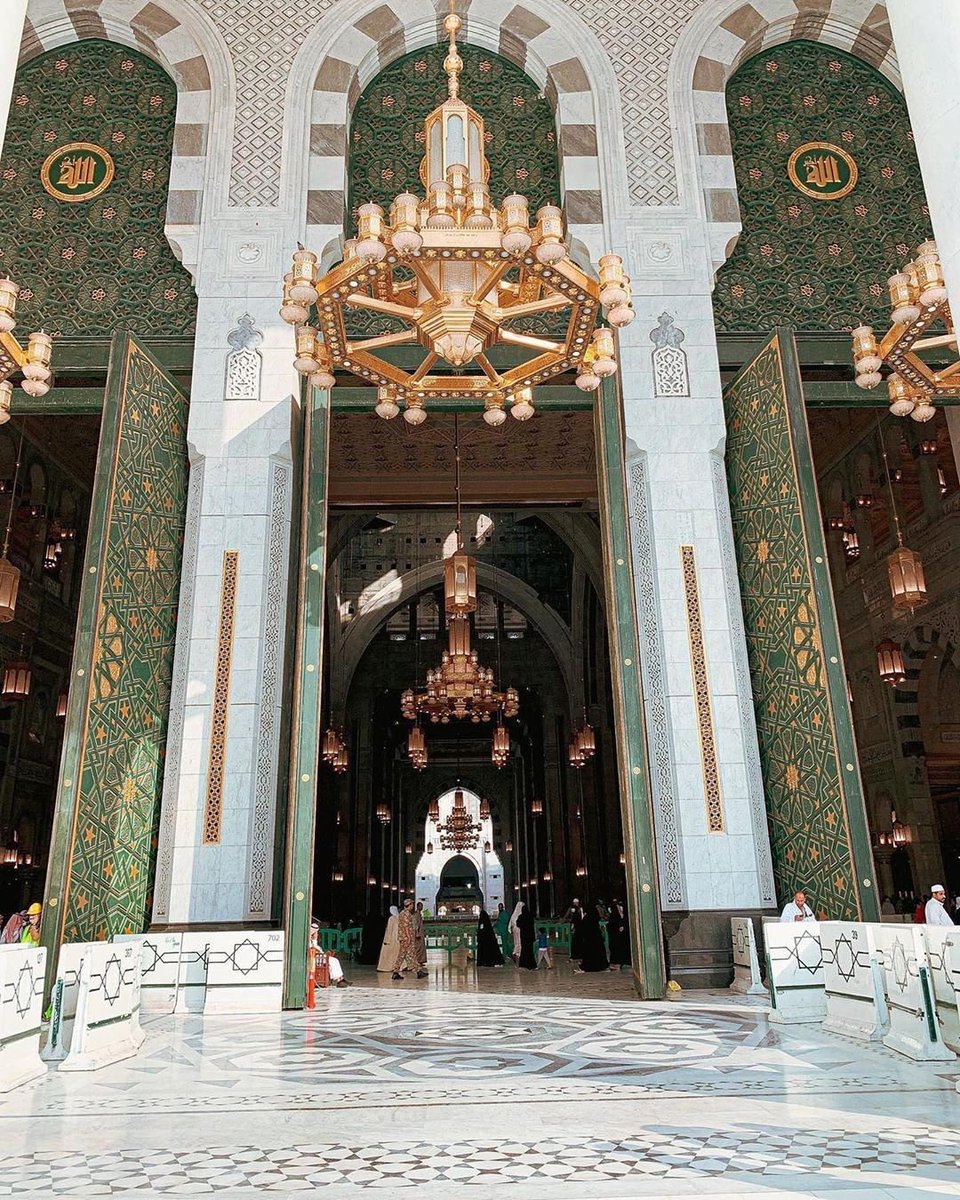 poeticcjabs's tweet photo. The gates of Masjid al-Haram https://t.co/SMCaNEONYI