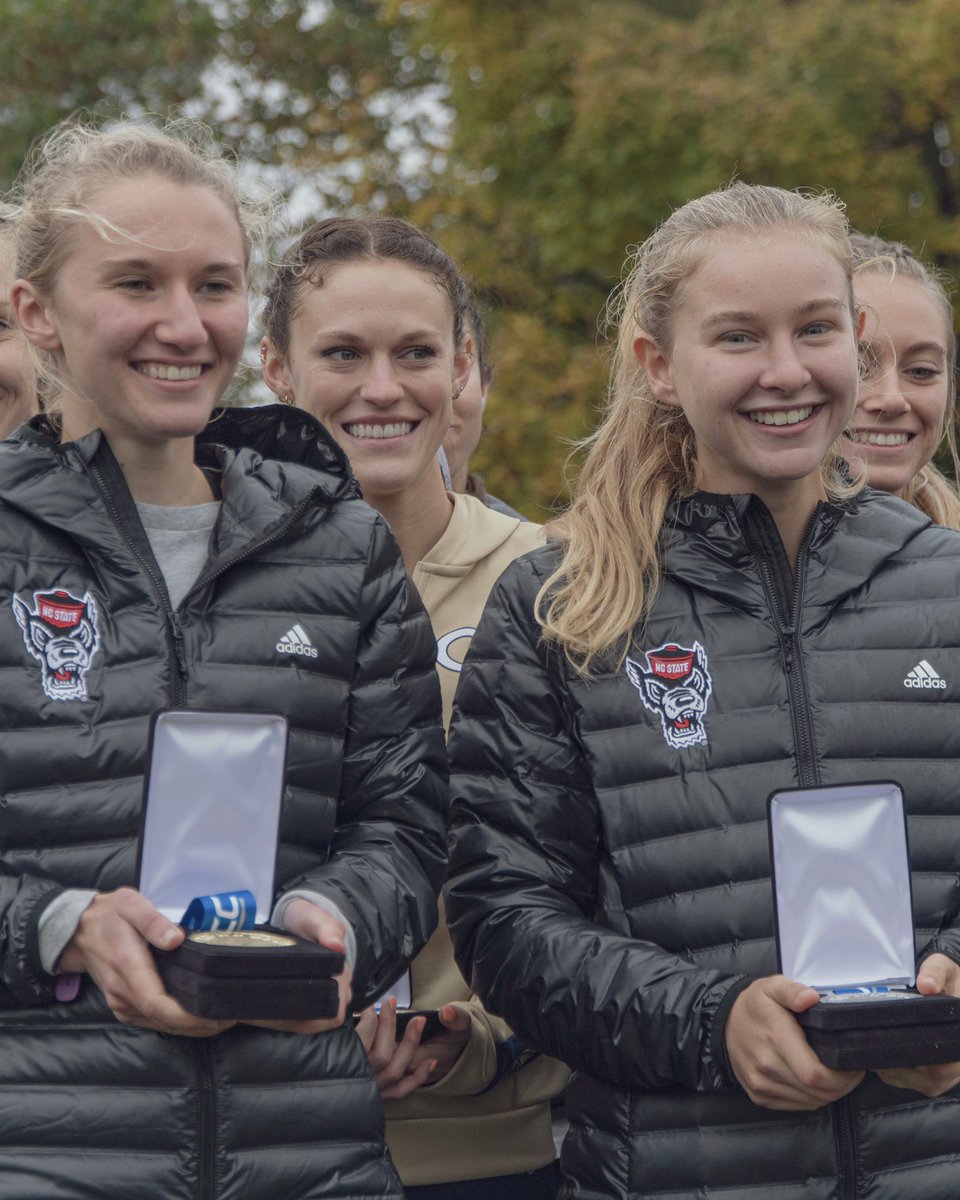 PackXC's tweet photo. 💥PACKed the Podium💥
#PackXC #WolfpackRunning https://t.co/1WB16Qmbzk